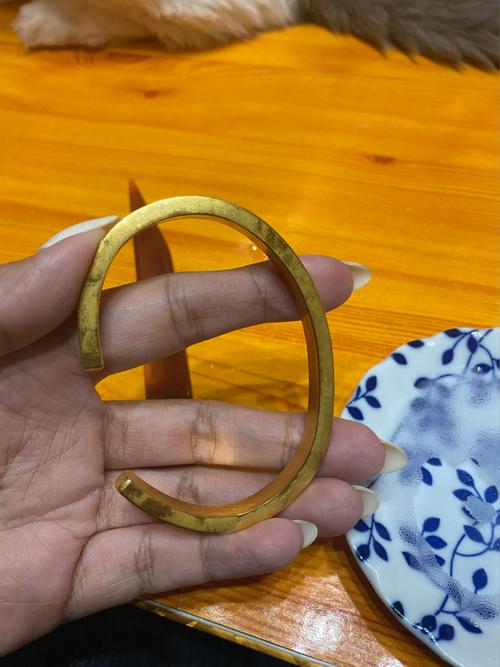 10塊錢(qián)翻新金首飾 老金飾重現(xiàn)光澤的省錢(qián)妙招